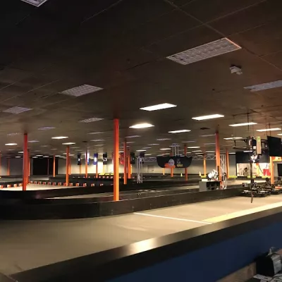 Skate Shops - Skateboards.com - Connecting The Dots In