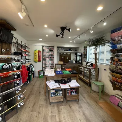 く*お様 NEIGHBORHOOD SKATE WEST COAST SHT ス Skate Shops - Skateboards.com - Connecting The Dots In